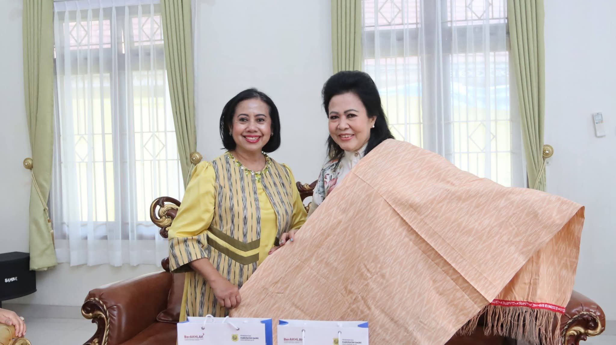 dukung