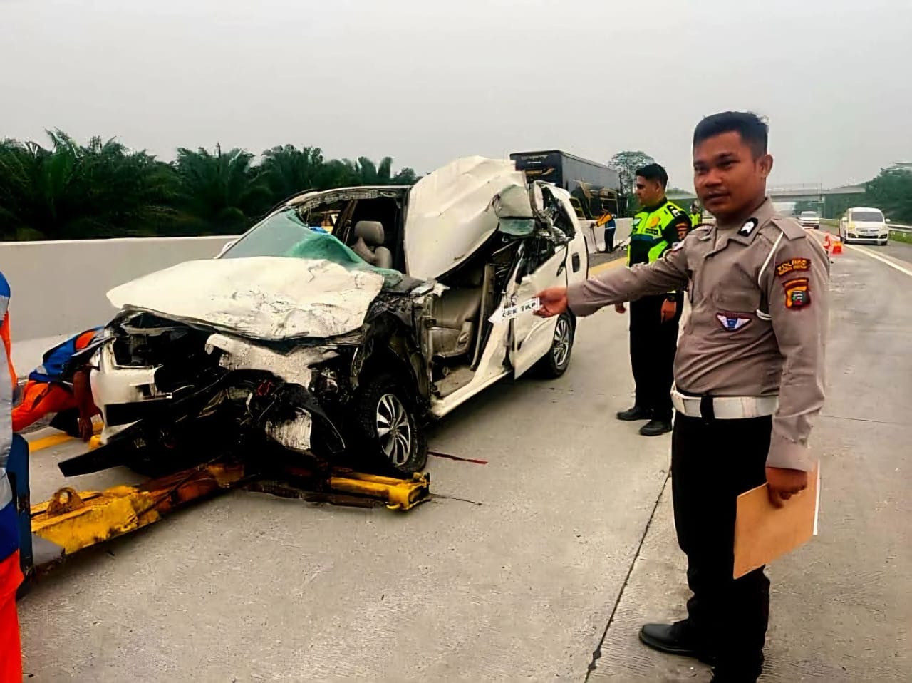 Kecelakaan Maut Tol Medan-Tebingtinggi, Satu Orang Meninggal Dunia Usai Innova Seruduk Truk Tangki